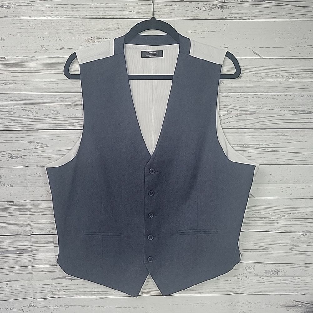Men's Size Large Arrow Suit Vest
